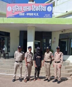 मंडला जिले के टिकरिया थाना क्षेत्र में घरेलू विवाद के दौरान बुजुर्ग की हत्या, पुलिस द्वारा आरोपी युवक की गिरफ्तारी की खबर